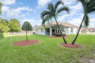 2234 SW Heathwood Circle, Port Saint Lucie, FL 34952 - Photo 19