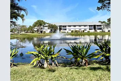 1548 SE Royal Green Circle #105, Port Saint Lucie, FL 34952 - Photo 27