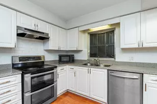 1452 SW 26th Ave SW, Boynton Beach, FL 33426 - Photo 5