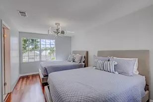 17 Selby Ln, Palm Beach Gardens, FL 33418 - Photo 55