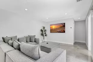 355 Prestwick Cir, Palm Beach Gardens, FL 33418 - Photo 11