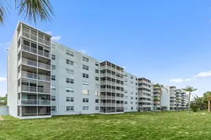 5700 NW 2nd Ave, Boca Raton, FL 33487 - Photo 29