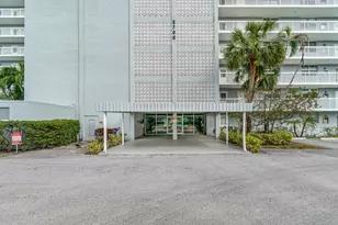 5700 NW 2nd Ave, Boca Raton, FL 33487 - Photo 5
