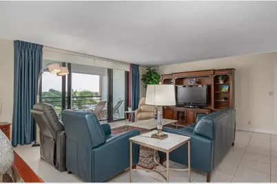 7153 Promenade Drive #601, Boca Raton, FL 33433 - Photo 15