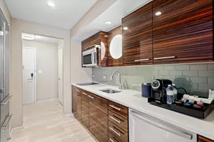 551 N Fort Lauderdale Beach Blvd, Fort Lauderdale, FL 33304 - Photo 9