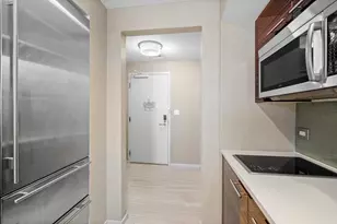 551 N Fort Lauderdale Beach Blvd, Fort Lauderdale, FL 33304 - Photo 11