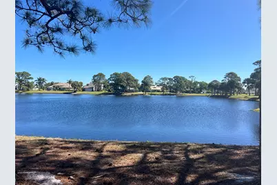 4310 Gator Trace Circle, Fort Pierce, FL 34982 - Photo 9