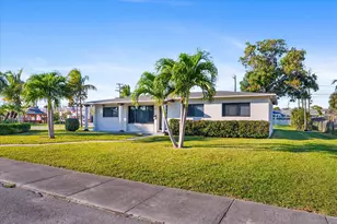 651 Foresteria Dr, West Palm Beach, FL 33403 - Photo 3