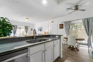 820 Bella Vista Ct S, Jupiter, FL 33477 - Photo 11