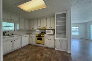 215 S Heron Dr, Briny Breezes, FL 33435 - Photo 27