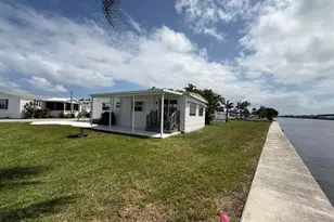 215 S Heron Dr, Briny Breezes, FL 33435 - Photo 17