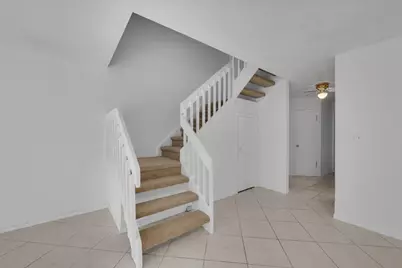 4718 NW 82nd Avenue #1706, Lauderhill, FL 33351 - Photo 9