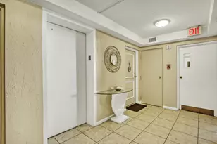 2800 N Ocean Dr, Singer Island, FL 33404 - Photo 35