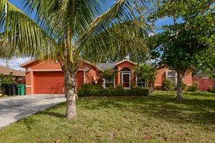 557 SW Baoy Ave, Port Saint Lucie, FL 34953 - Photo 1