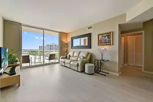 18800 NE 29th Ave, Aventura, FL 33180 - Photo 11