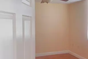 3710 Whitehall Dr, West Palm Beach, FL 33401 - Photo 7