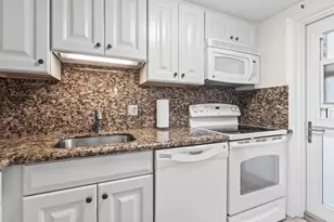 2760 S Ocean Blvd, Palm Beach, FL 33480 - Photo 11