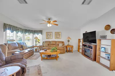 3700 Hydrilla Court, Port Saint Lucie, FL 34952 - Photo 9