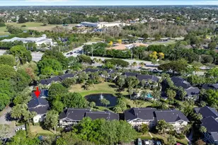 11863 Wimbledon Cir, Wellington, FL 33414 - Photo 29