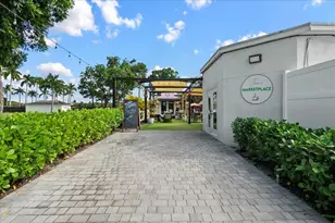 11863 Wimbledon Cir, Wellington, FL 33414 - Photo 53