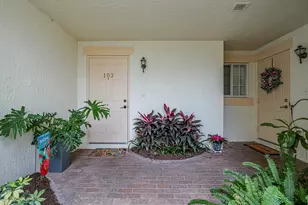 536 7th Sq, Vero Beach, FL 32962 - Photo 5