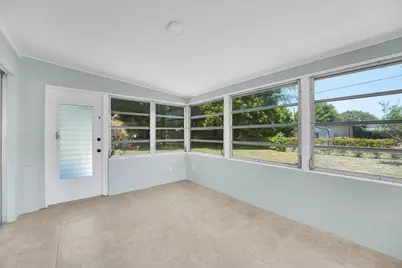 302 W Arbor Avenue, Port Saint Lucie, FL 34952 - Photo 19