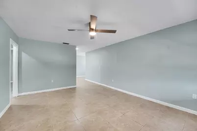 302 W Arbor Avenue, Port Saint Lucie, FL 34952 - Photo 5