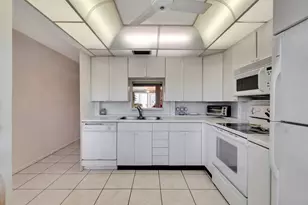 2901 Victoria Cir, Pompano Beach, FL 33066 - Photo 25