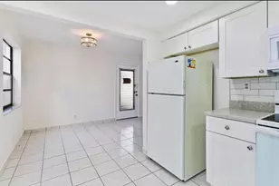 115 Capri C, Delray Beach, FL 33484 - Photo 17