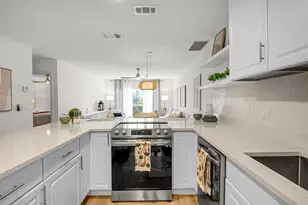 8799 Bella Vista Dr, Boca Raton, FL 33433 - Photo 5