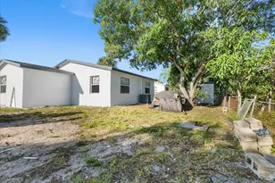 157 NE 6th Ct, Deerfield Beach, FL 33441 - Photo 21