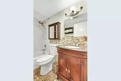 400 Village Green Circle W #212, Palm Springs, FL 33461 - Photo 15