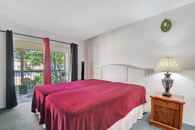 400 Village Green Circle W #212, Palm Springs, FL 33461 - Photo 13