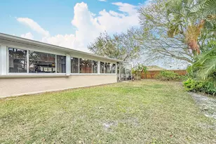 2686 SW Fairgreen Rd, Port Saint Lucie, FL 34987 - Photo 33