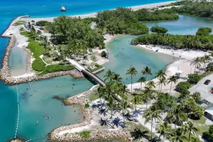 325 Fairway N, Tequesta, FL 33469 - Photo 37