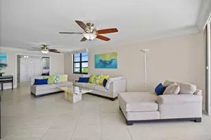 911 Ocean Dr, North Palm Beach, FL 33408 - Photo 13