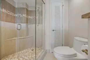 911 Ocean Dr, North Palm Beach, FL 33408 - Photo 39