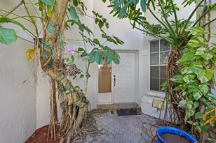 2502 NW 66th Dr, Boca Raton, FL 33496 - Photo 3