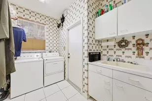 2502 NW 66th Dr, Boca Raton, FL 33496 - Photo 23