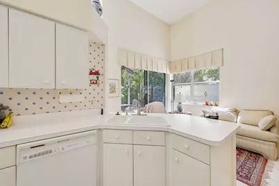 2502 NW 66th Drive, Boca Raton, FL 33496 - Photo 11
