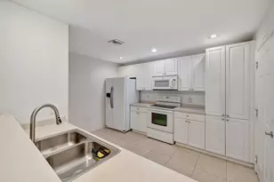 1804 E Sanderling Ln, Fort Pierce, FL 34982 - Photo 13