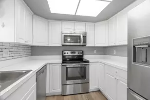 450 SW South River Dr, Stuart, FL 34997 - Photo 9