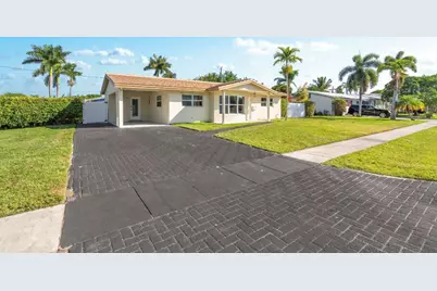 5040 NE 22 Avenue, Pompano Beach, FL 33064 - Photo 3