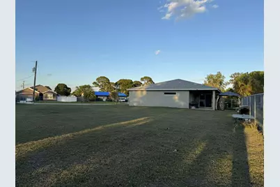 425 NW Hutchins Street, Port Saint Lucie, FL 34983 - Photo 3