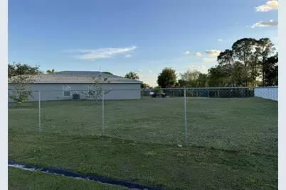 425 NW Hutchins Street, Port Saint Lucie, FL 34983 - Photo 5