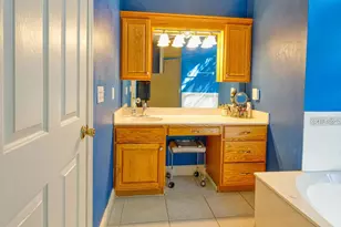 2312 SW Kent Cir, Port Saint Lucie, FL 34953 - Photo 13