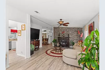 22 Mediterranean East Boulevard E, Port Saint Lucie, FL 34952 - Photo 5
