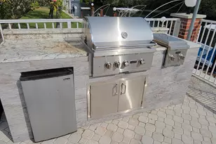 1340 NE 28th Ave, Pompano Beach, FL 33062 - Photo 13