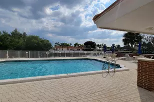 1340 NE 28th Ave, Pompano Beach, FL 33062 - Photo 9