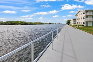 560 Horizons W, Boynton Beach, FL 33435 - Photo 15